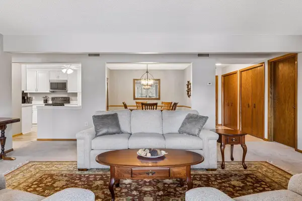 3150 Glen Oaks Avenue #111A, White Bear Lake, MN 55110