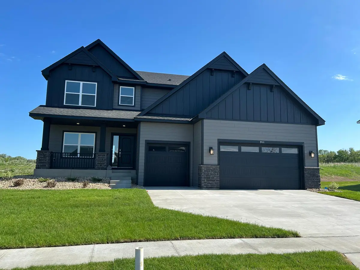 911 Milborne Lane Nw, Rochester, MN 55901 - #1