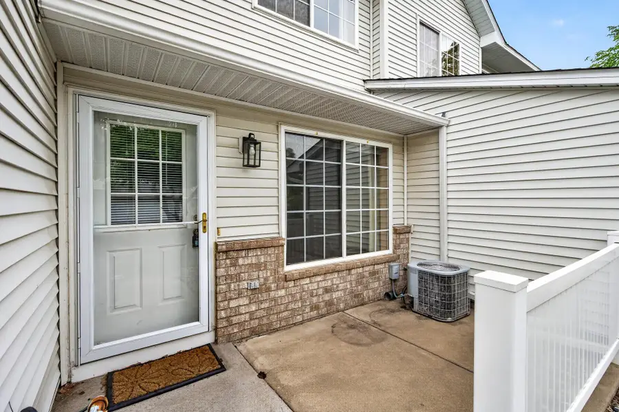 8639 Quarry Ridge Lane #I, Woodbury, MN 55125 - #2