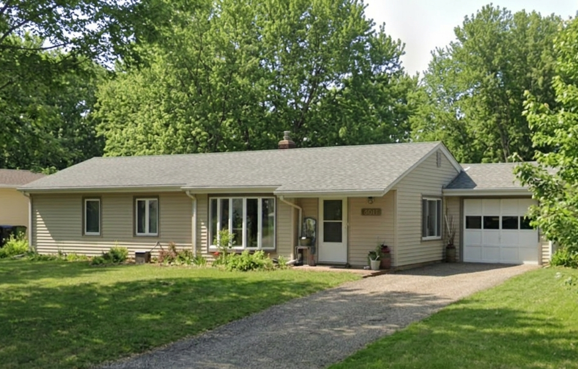 2071 Lindy Avenue, Roseville, MN 55113 - #1