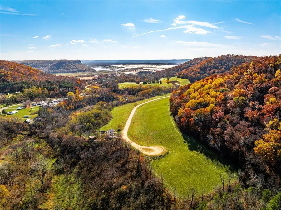 S1536 Shawnee Drive, Alma, WI 54610 - #3