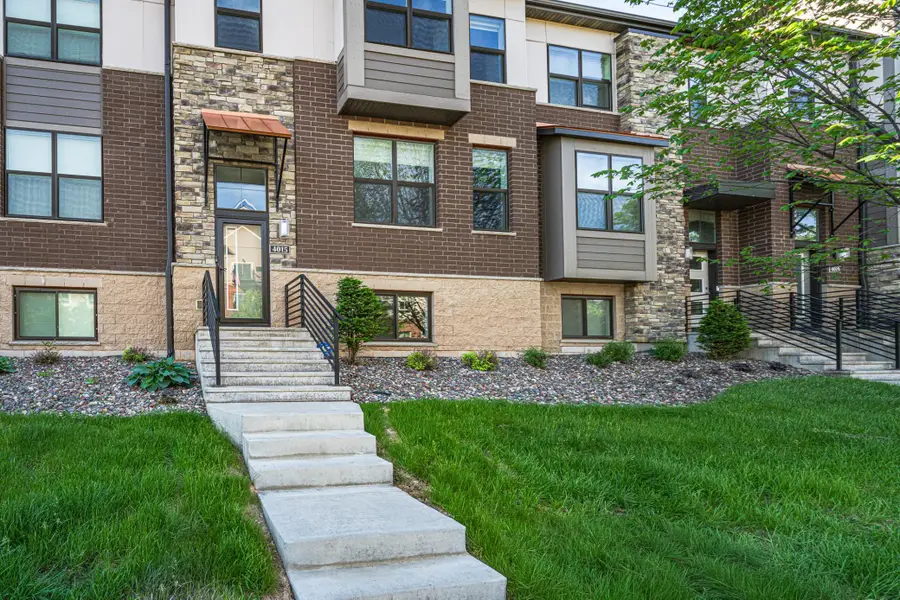 4015 River Valley Way, Eagan, MN 55122 - #2
