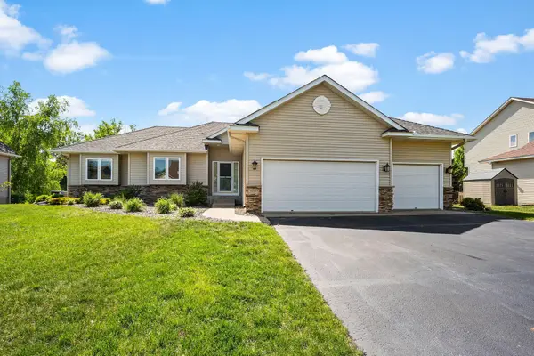 20337 Ipava Avenue, Lakeville, MN 55044