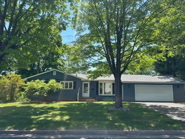 706 Roosevelt Street, River Falls, WI 54022