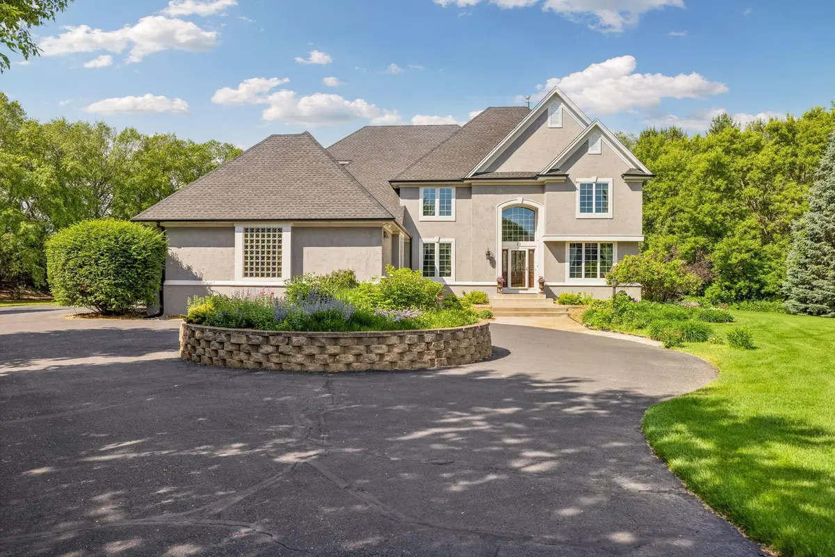 23 Scotch Pine Circle, Saint Paul, MN 55127 - #1