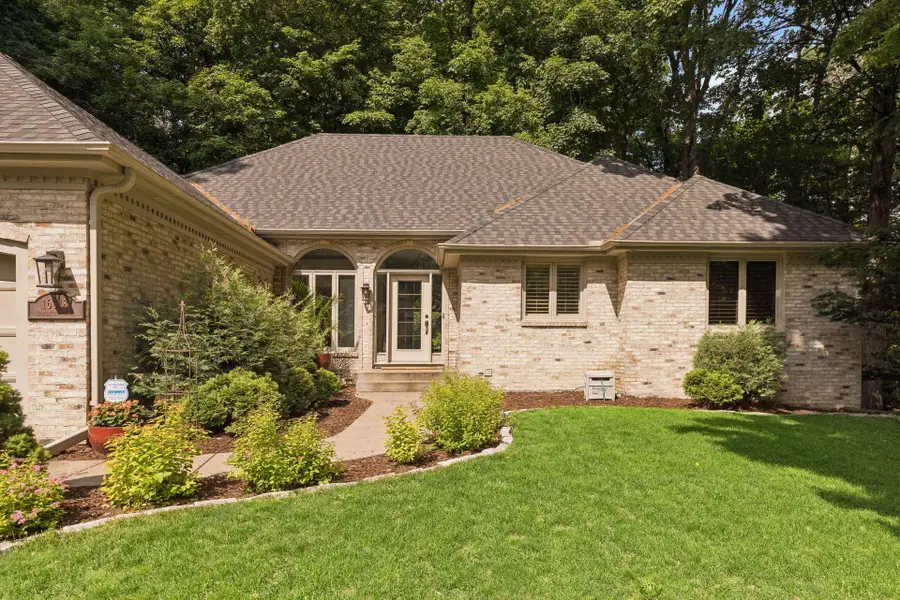 16318 Limerick Lane, Minnetonka, MN 55345 - #2
