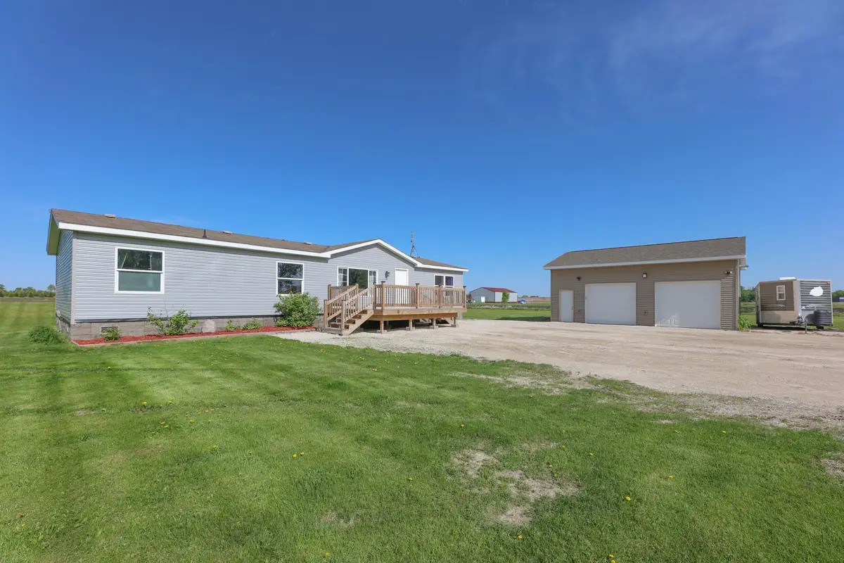 982 County Road 10 Ne, Osakis, MN 56360 - #1