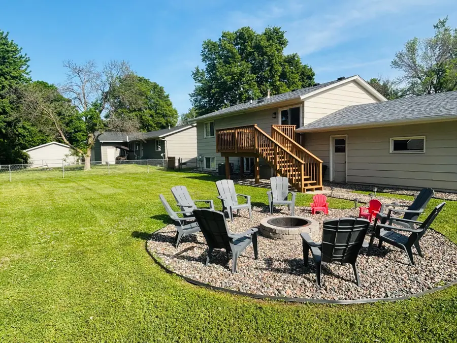 10250 99th Avenue N, Maple Grove, MN 55369 - #3