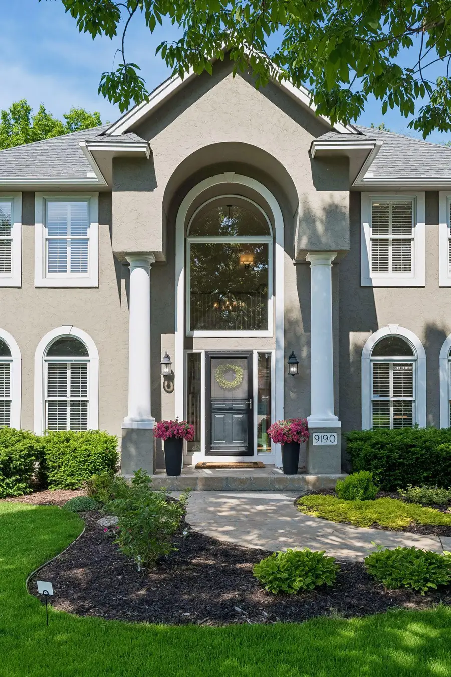 9190 Victoria Drive, Eden Prairie, MN 55347 - #2