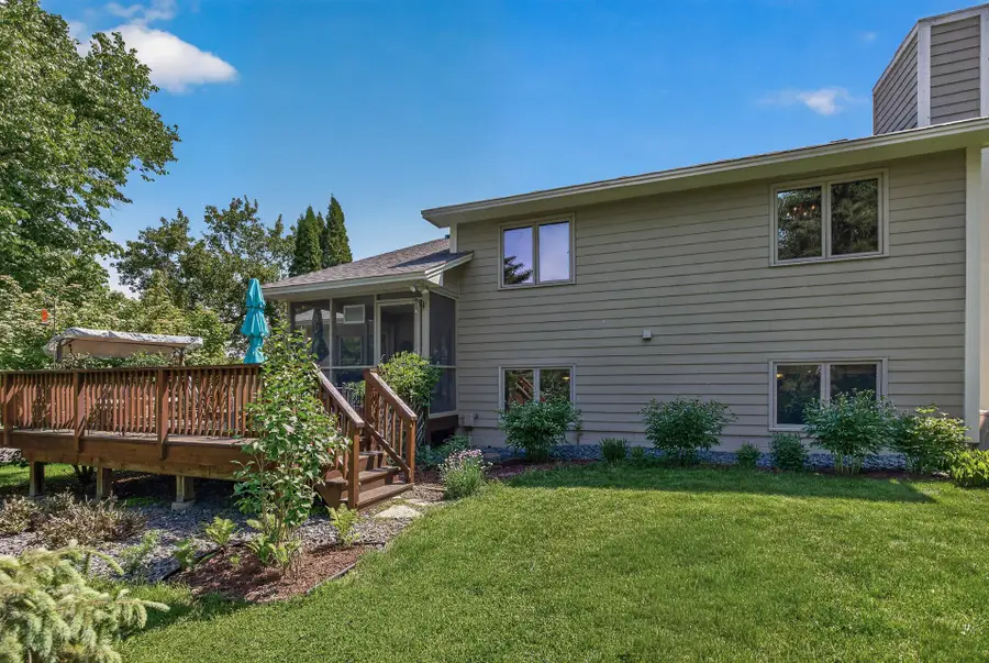 3398 Rolling Hills Drive, Eagan, MN 55121 - #2