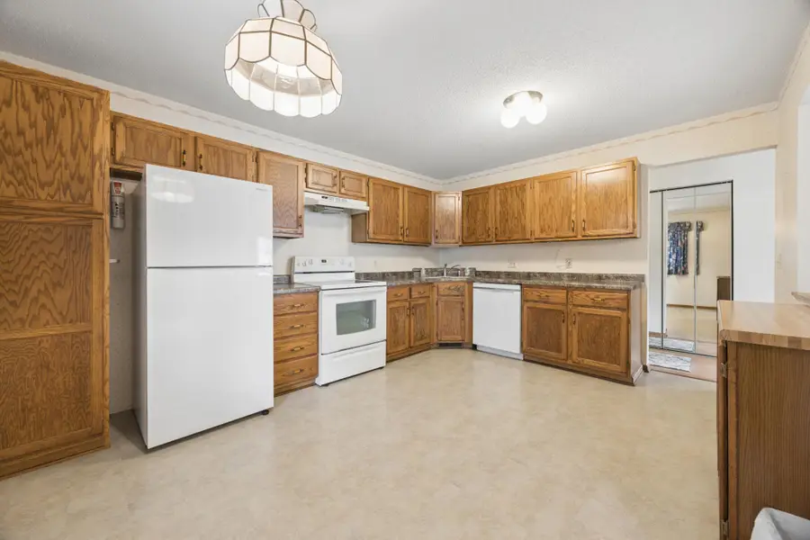 4050 Maureen Drive Ne #101NE, Columbia Heights, MN 55421 - #3