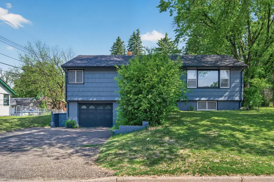 765 Rose Place, Roseville, MN 55113 - #3