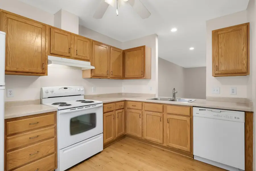 909 Bahls Drive, Hastings, MN 55033 - #3