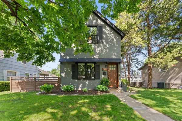 610 7th Avenue S, Hopkins, MN 55343