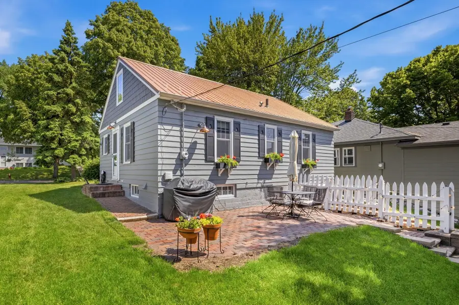 1512 Eleanor Avenue, Saint Paul, MN 55116 - #3