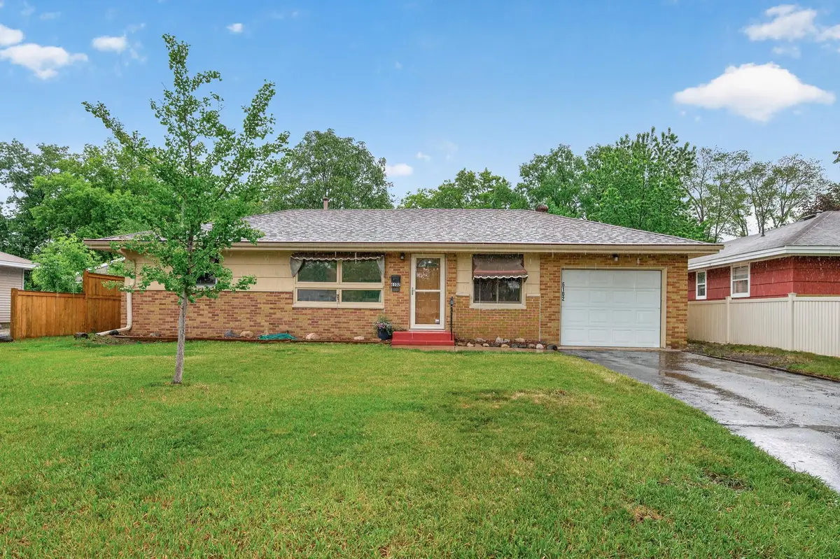 6102 Hampshire Avenue N, Crystal, MN 55428 - #1