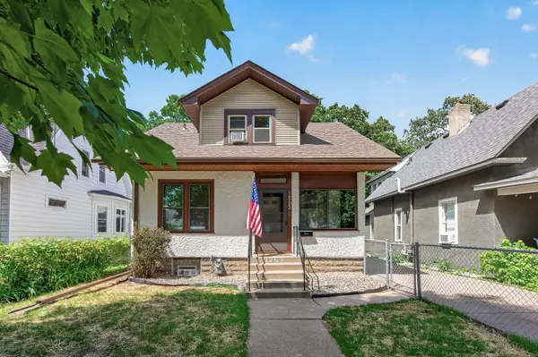 1253 Selby Avenue, Saint Paul, MN 55104