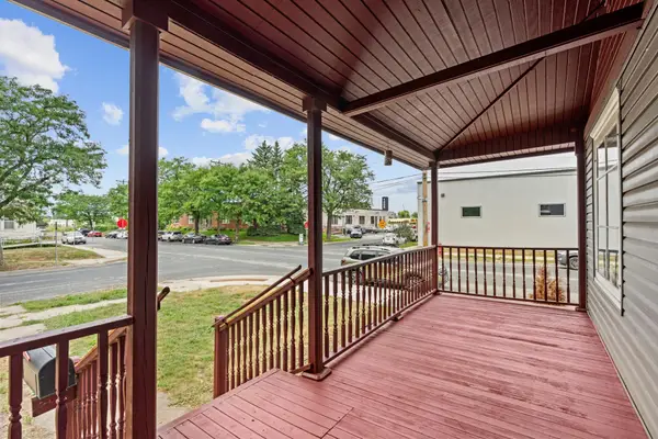 1176 14th Avenue Se, Minneapolis, MN 55414