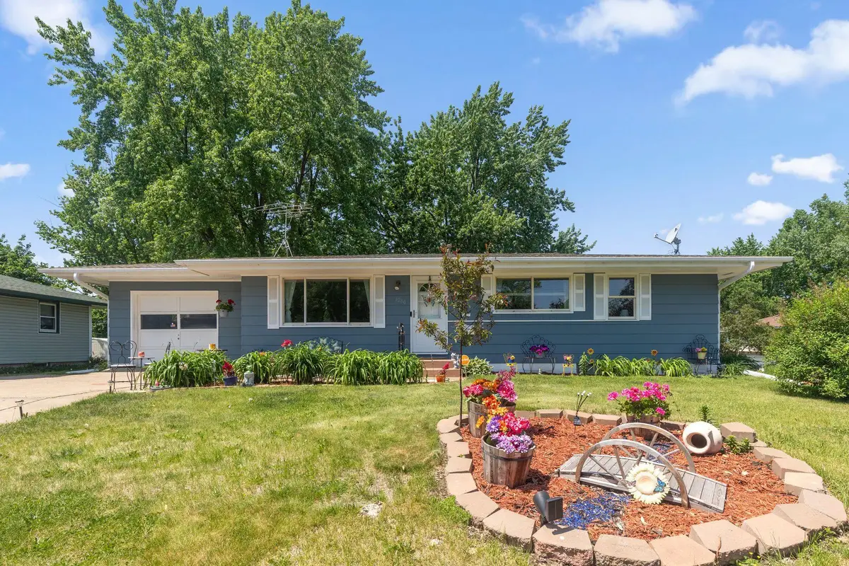6280 7th Street Ne, Fridley, MN 55432 - #1