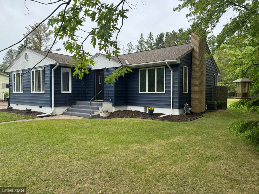 706 W Forest Avenue, Mora, MN 55051 - #3