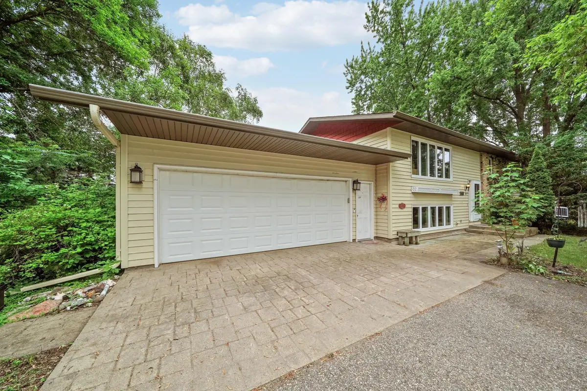 360 Sophia Avenue, Hamburg, MN 55339 - #1