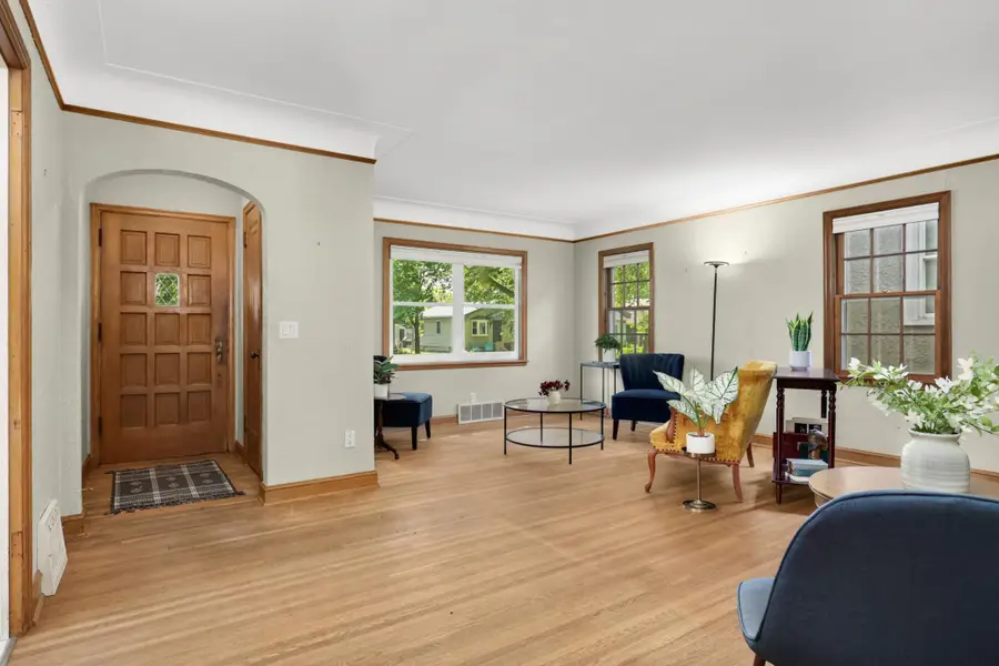 2622 Mckinley Street Ne, Minneapolis, MN 55418 - #3