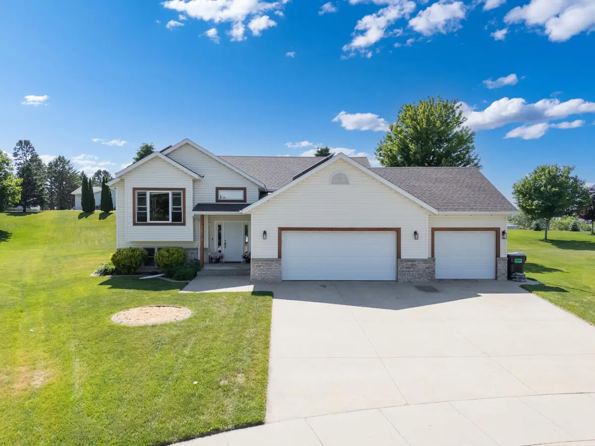 2570 Boulder Ridge Lane Nw, Rochester, MN 55901 - #1