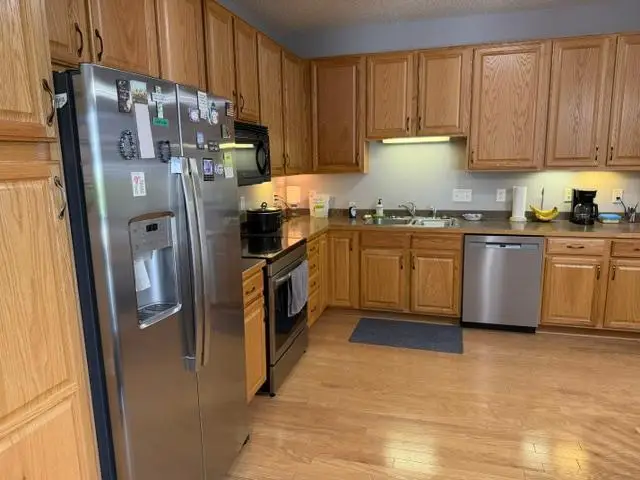 2714 Village Drive, Faribault, MN 55021 - #2