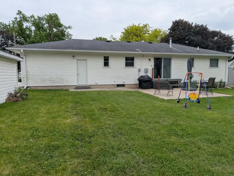 377 1st Street Sw, Wells, MN 56097 - #3