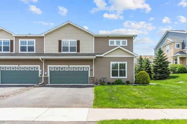 9500 Washington Boulevard #4, Chanhassen, MN 55317