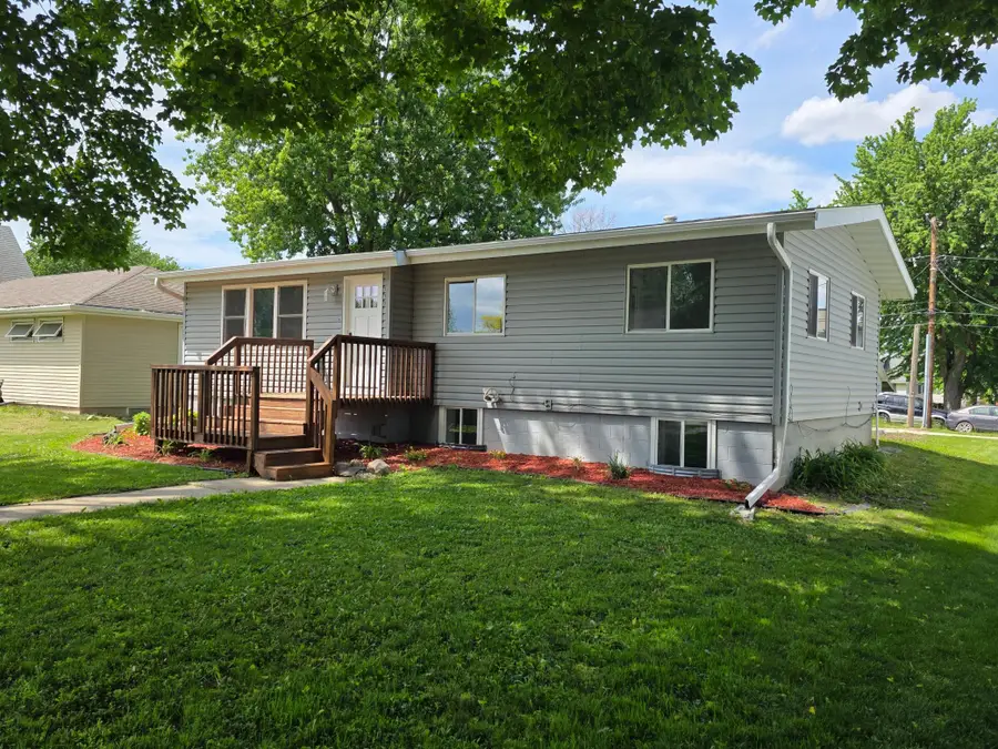 510 Arnold Street, West Concord, MN 55985 - #2