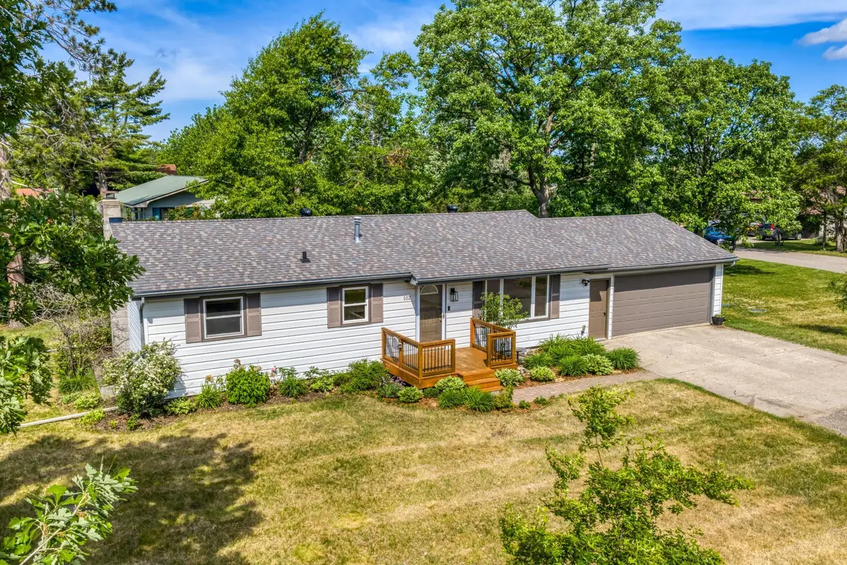 102 Robertson Drive Nw, Bemidji, MN 56601 - #1