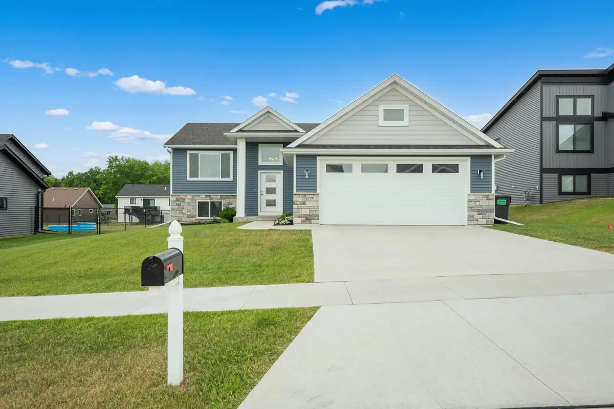 217 Brookestone Drive Se, Rochester, MN 55904 - #1