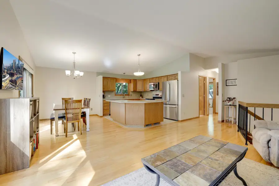 1980 Timber Wolf Trail N, Eagan, MN 55122 - #2