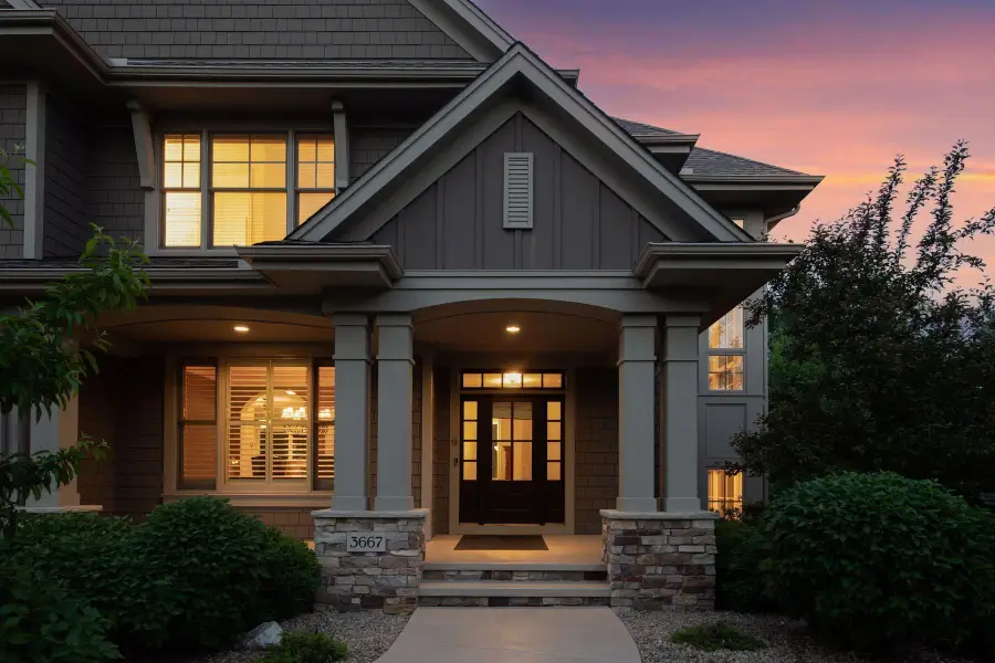 3667 Lerive Way, Chaska, MN 55318 - #3