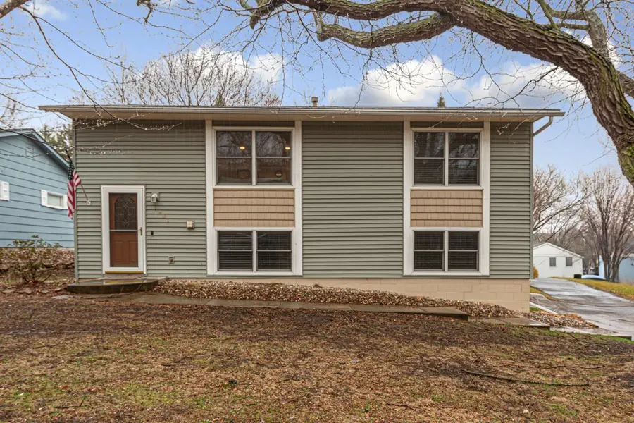 1401 Autumn Drive, Faribault, MN 55021 - #2