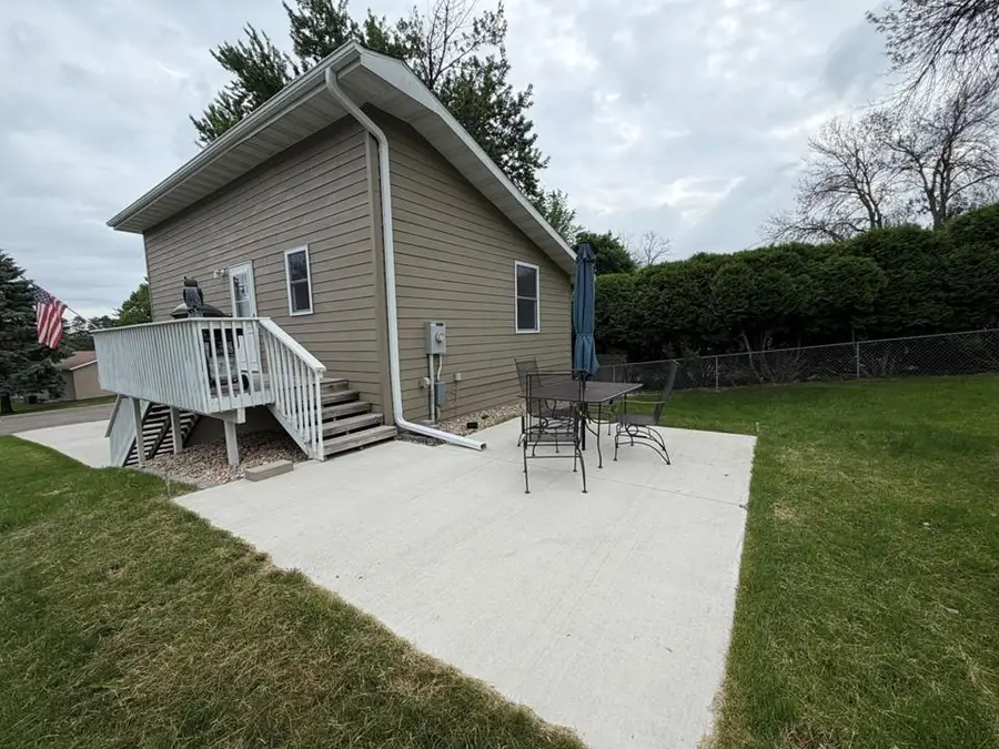 1903 Mark Drive, Albert Lea, MN 56007 - #2