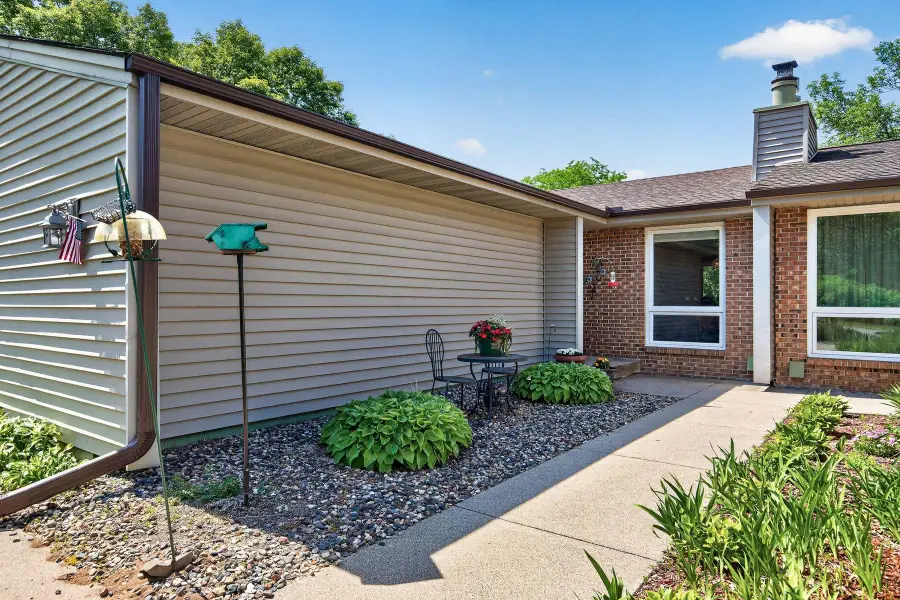 3706 Westmark Circle, Minnetonka, MN 55345 - #2