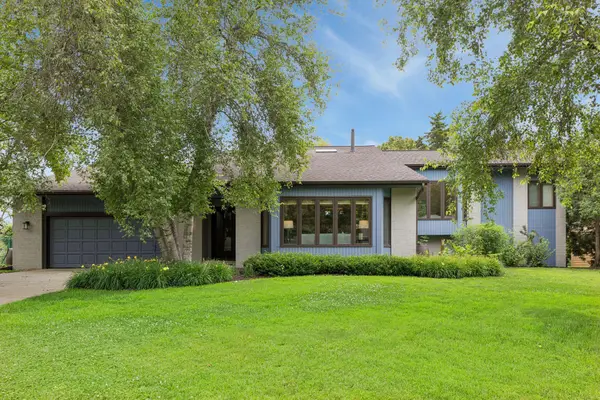 7966 Island Road, Eden Prairie, MN 55347