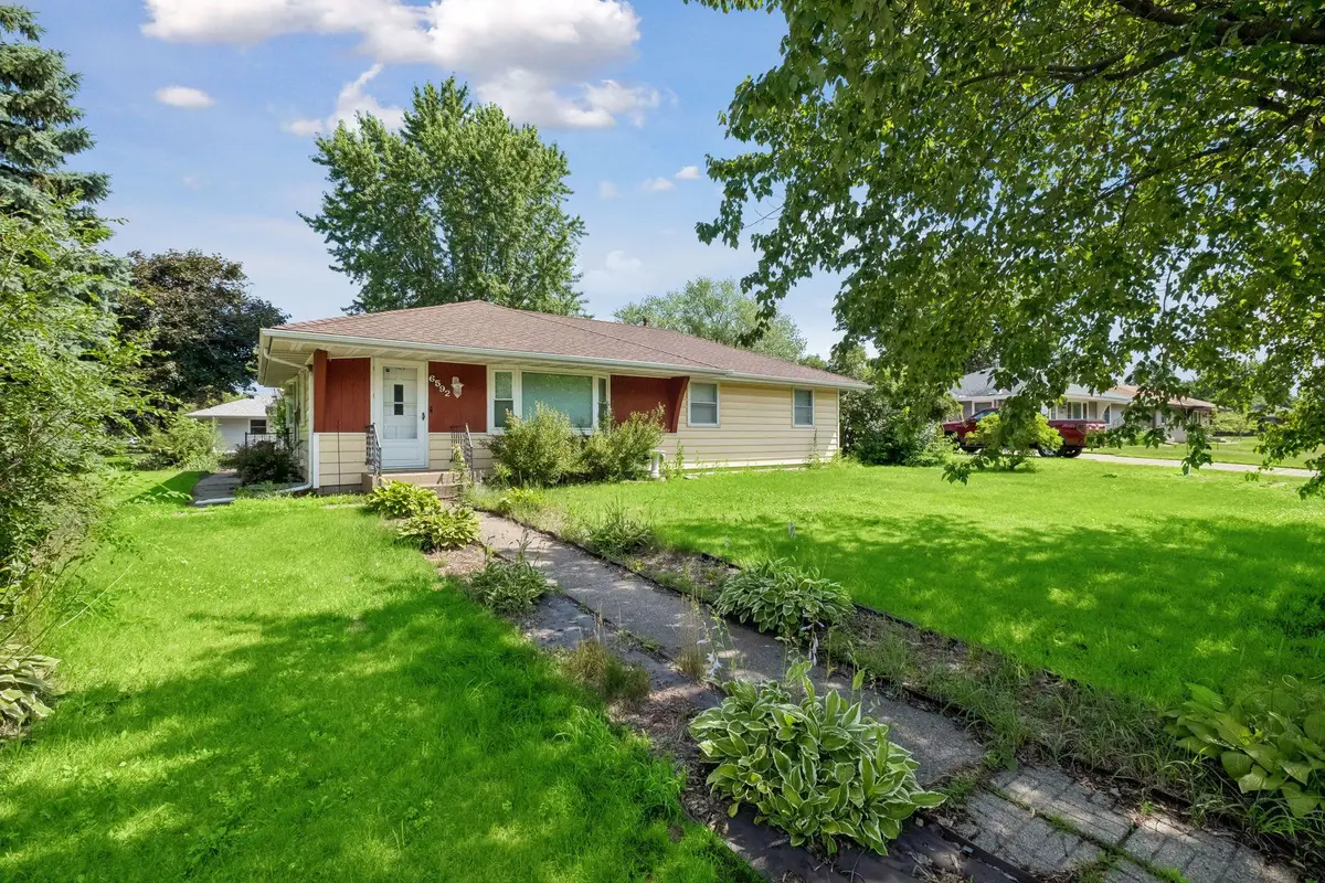 6592 85th Street S, Cottage Grove, MN 55016 - #1