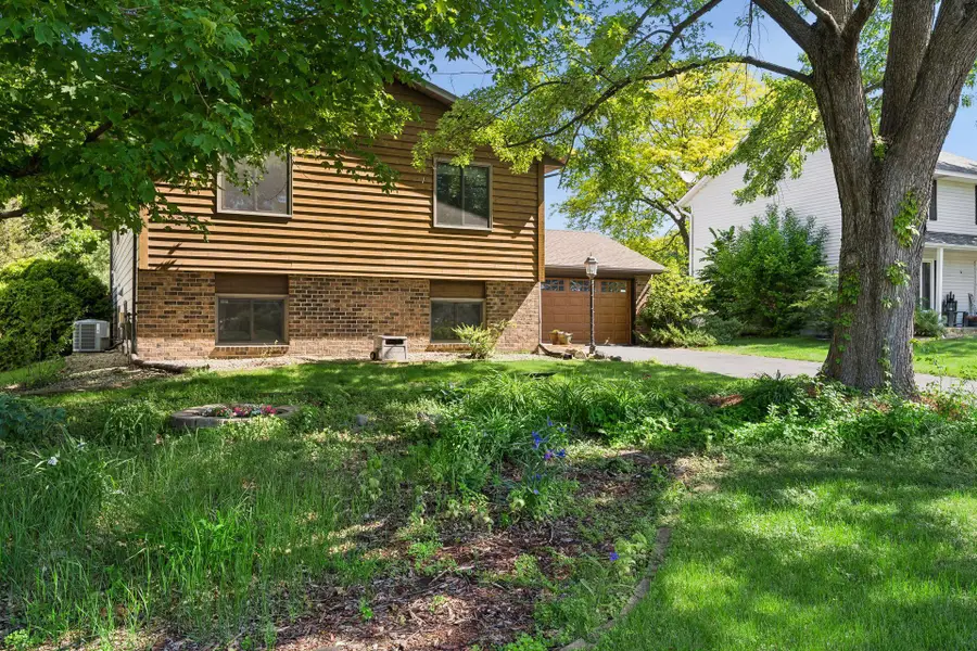 8124 W 102nd Street, Minneapolis, MN 55438 - #3