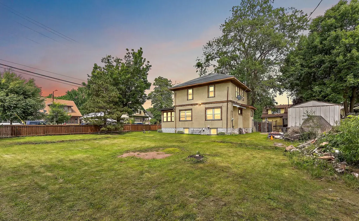 982 Case Avenue, Saint Paul, MN 55106 - #1