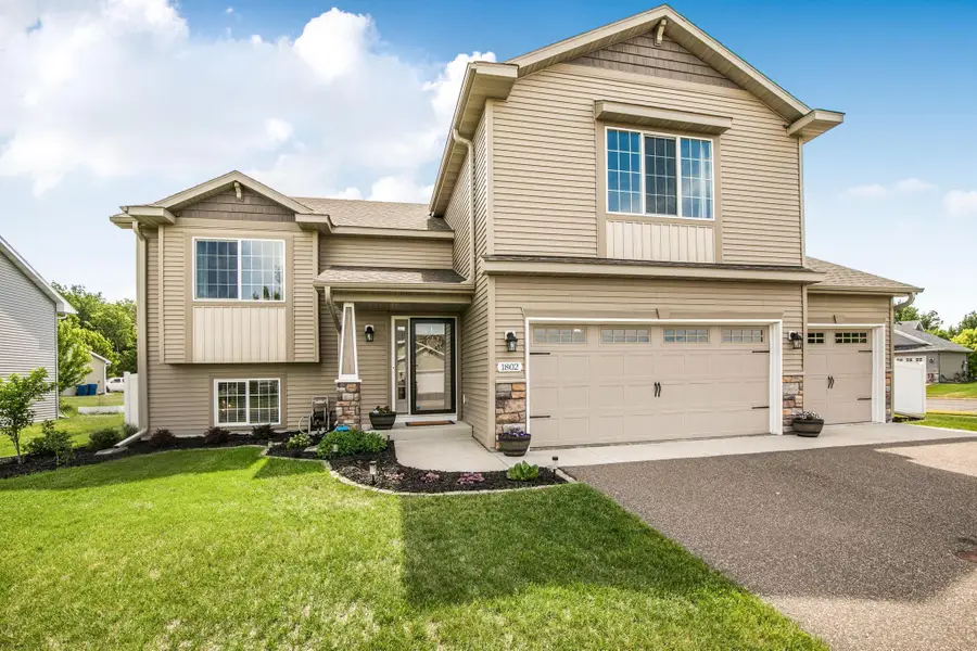 1802 Perennial Lane Ne, Sauk Rapids, MN 56379 - #2