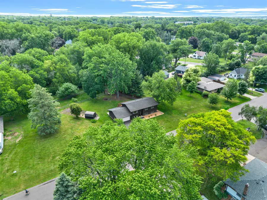 1010 Ferndale Street N, Maplewood, MN 55119 - #2