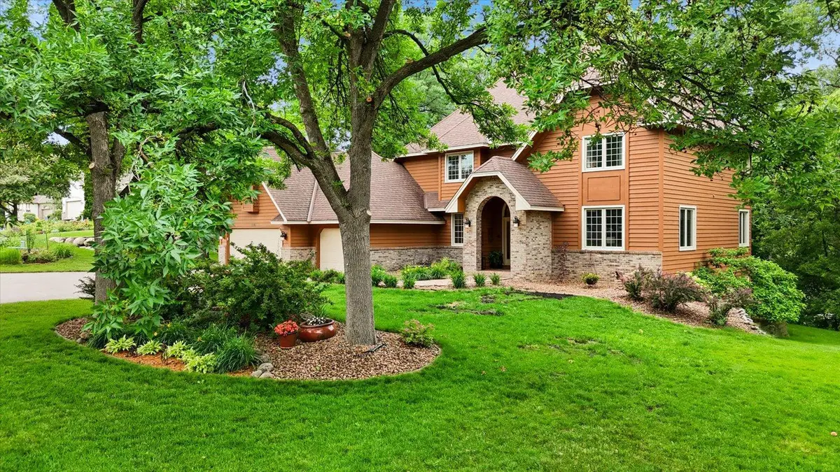 12093 Gantry Lane, Apple Valley, MN 55124 - #1