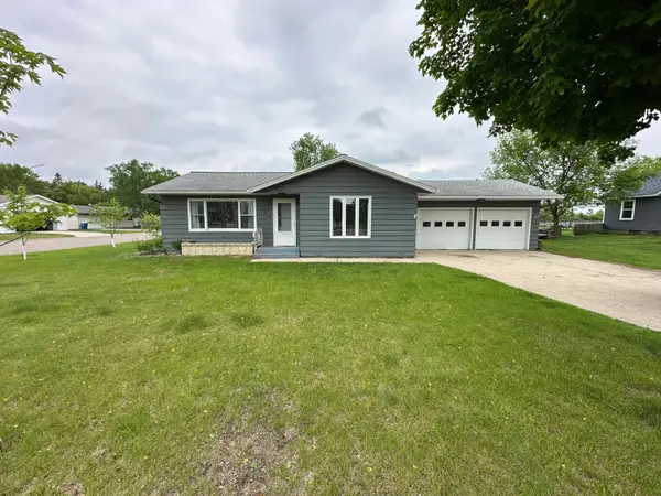 824 Irving Avenue Sw, Wadena, MN 56482
