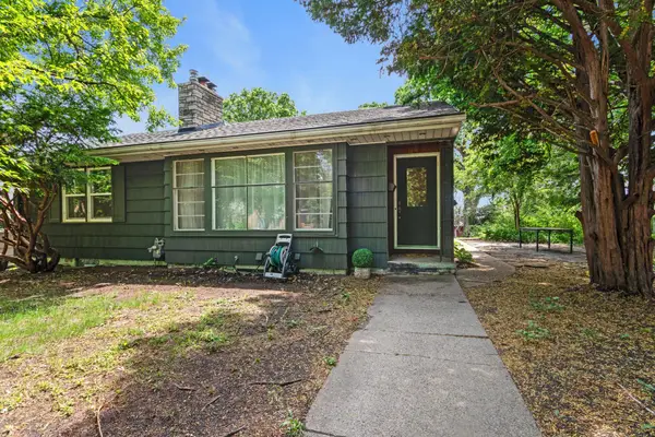 3707 42nd Avenue N, Robbinsdale, MN 55422