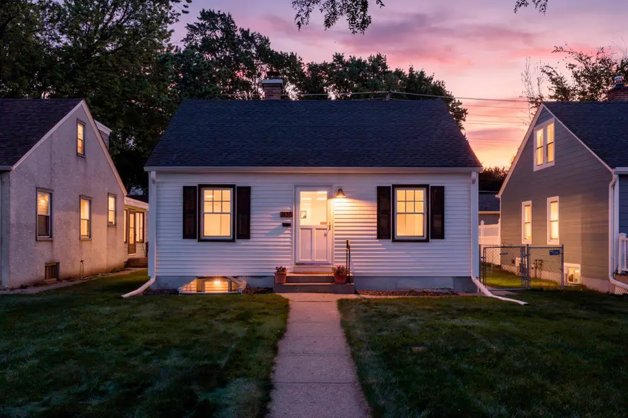 3135 Mckinley Street Ne, Minneapolis, MN 55418 - #2