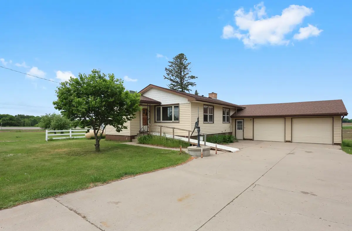 8601 Little Rock Road Ne, Foley, MN 56329 - #1