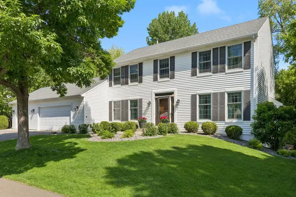 10956 N Eagle Lake Boulevard, Maple Grove, MN 55369